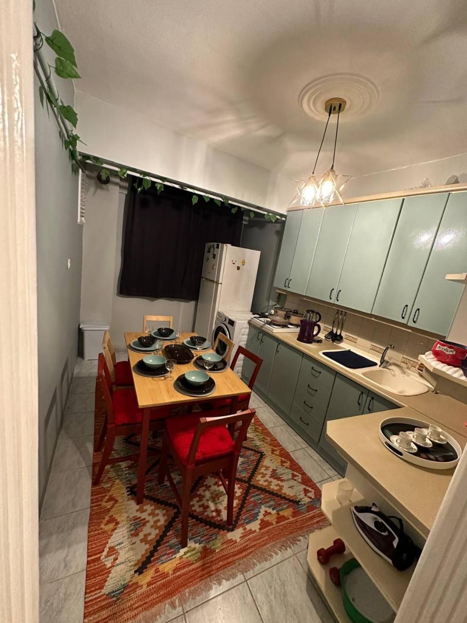 Апартаменты Taksim Pera House Стамбул Экстерьер фото