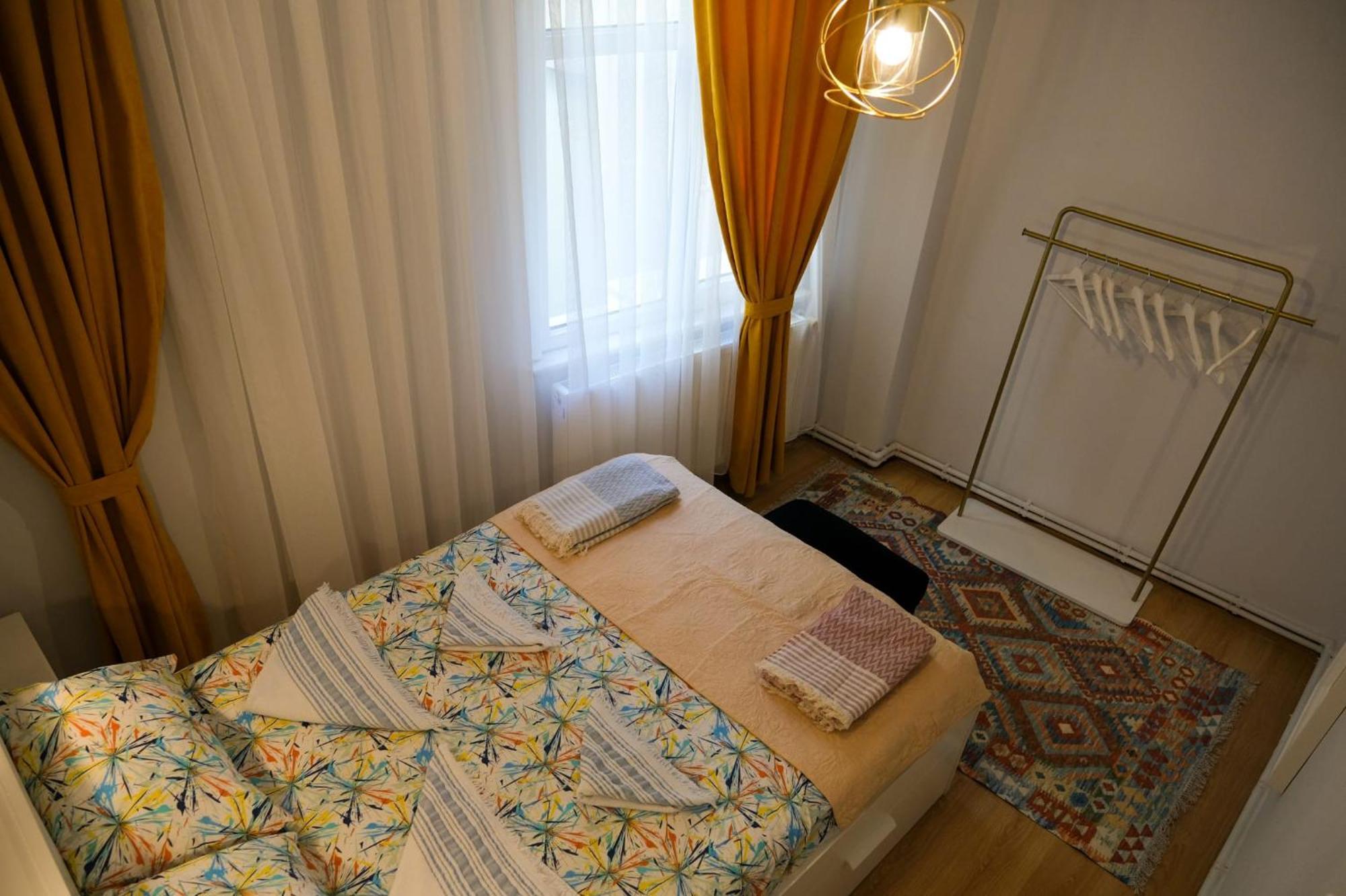 Апартаменты Taksim Pera House Стамбул Экстерьер фото
