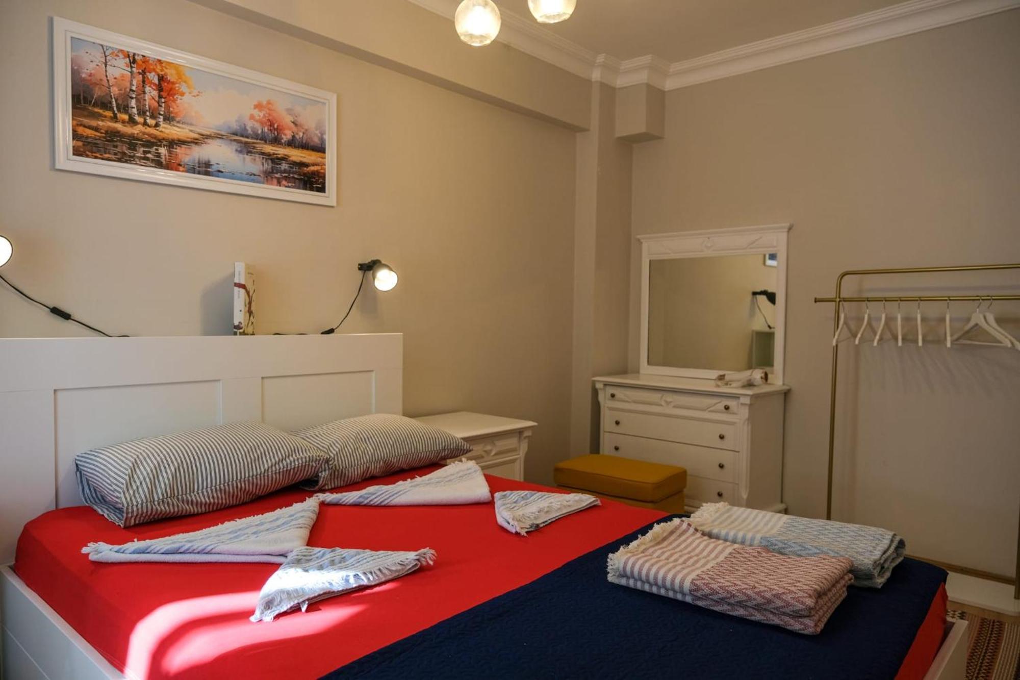 Апартаменты Taksim Pera House Стамбул Экстерьер фото